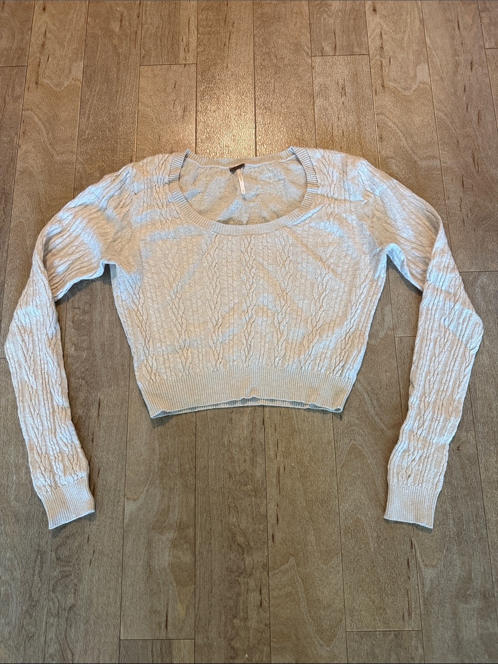 Free People Cropped Cable Knit Sweater - Light Beige Sz. S